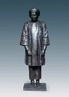 藏品(丘雲「臺灣原住民群像」—賽夏族女性銅像)的圖片